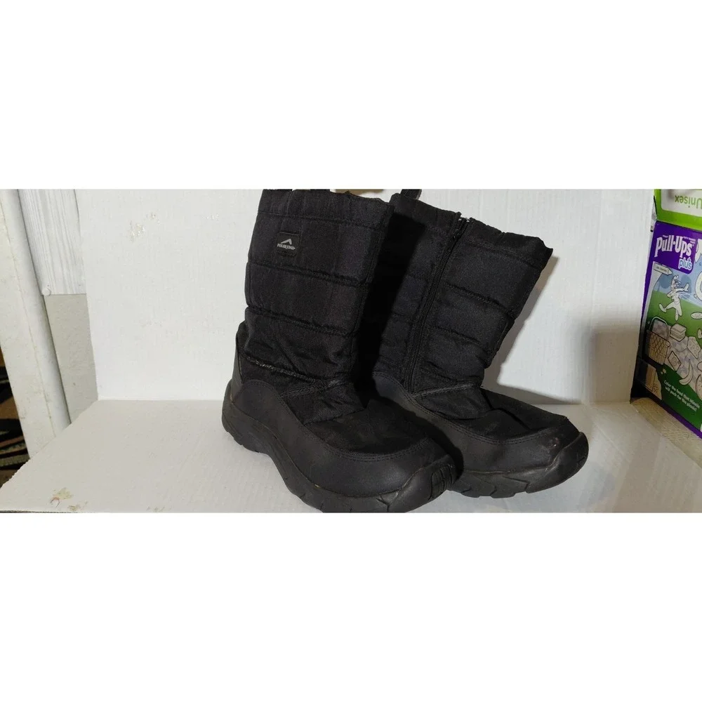 Damage Magellan black Polar Edge insulated snow boots Adult 4M/5W See Pictures